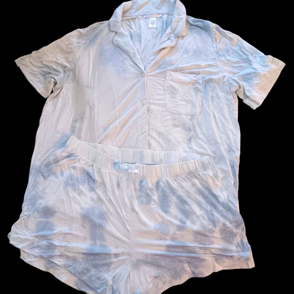 Victoria's Secret Womens' Blue Tie Dyed Pajama Set. Size M